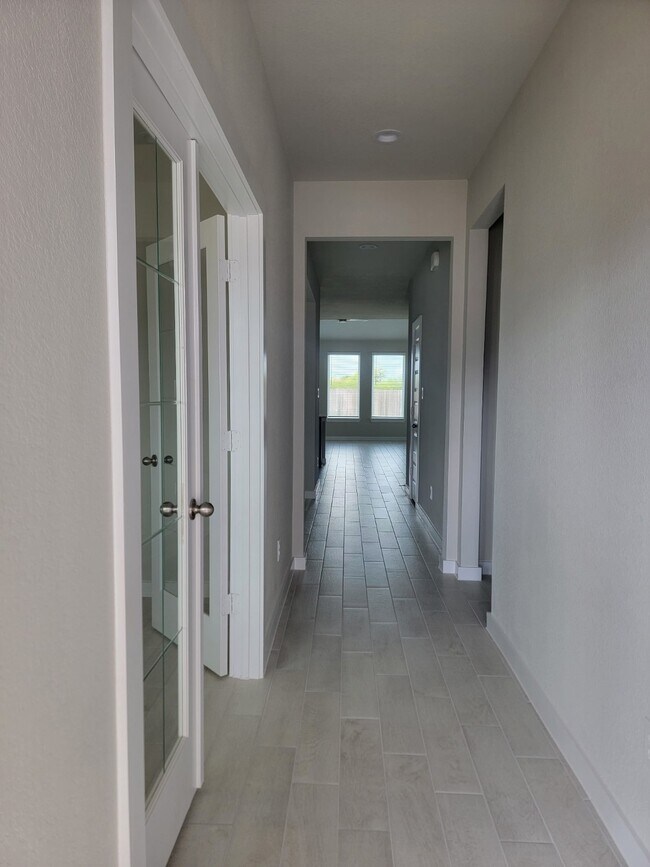 Building Photo - 3130 Boulder Rdg Dr