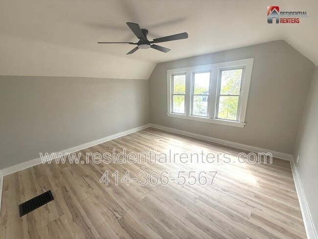 Building Photo - 2724 N Palmer St