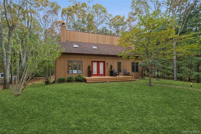 Building Photo - 15 Mt Misery Dr