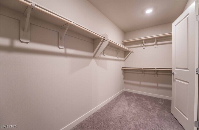 Building Photo - 3823 Corellia Ave