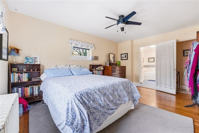 Building Photo - 901 S Trenton Ave