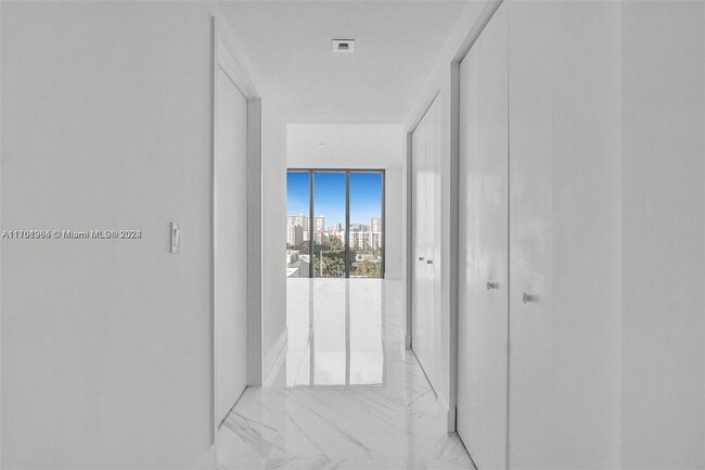 Building Photo - 330 Sunny Isles Blvd