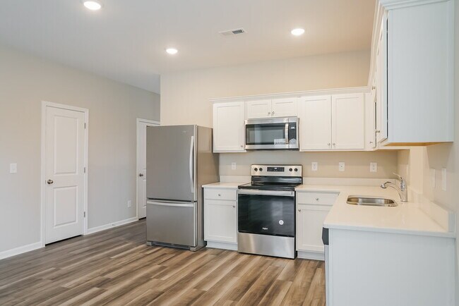 Building Photo - 385 Stone Arbor Wy