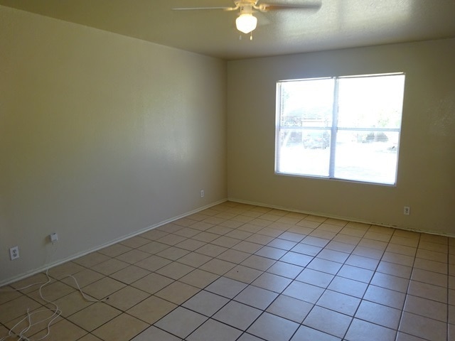 Building Photo - 3638 Candlehead Ln
