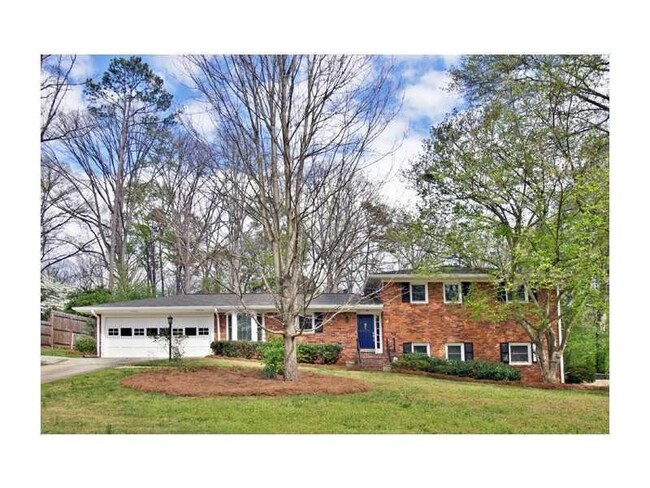 Primary Photo - 1735 Moonstone Ct