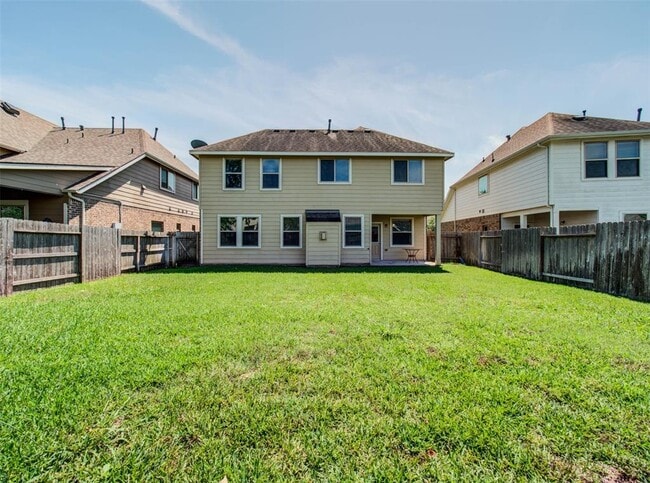 Building Photo - 20202 Stonebridge Terrace Dr