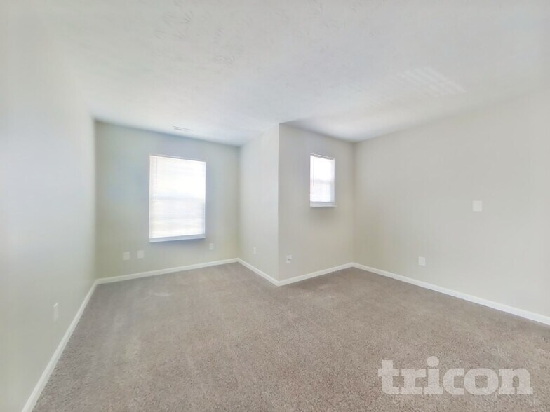 Building Photo - 7507 Brattle Dr