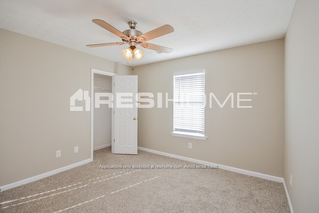Building Photo - 138 Floresta Dr