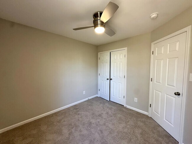 Building Photo - 9839 Brawley Ln