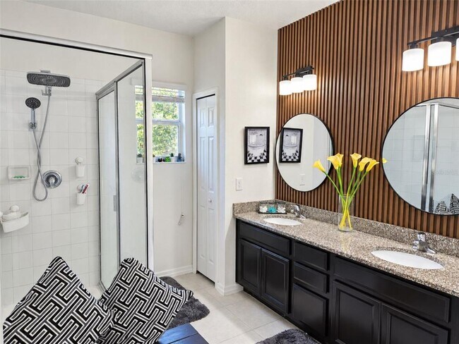 Building Photo - 4839 Cliveden Loop