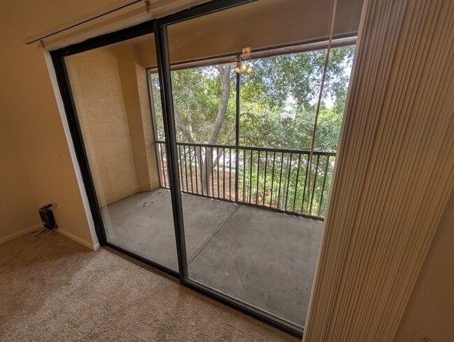 Building Photo - 2218 Portofino Pl