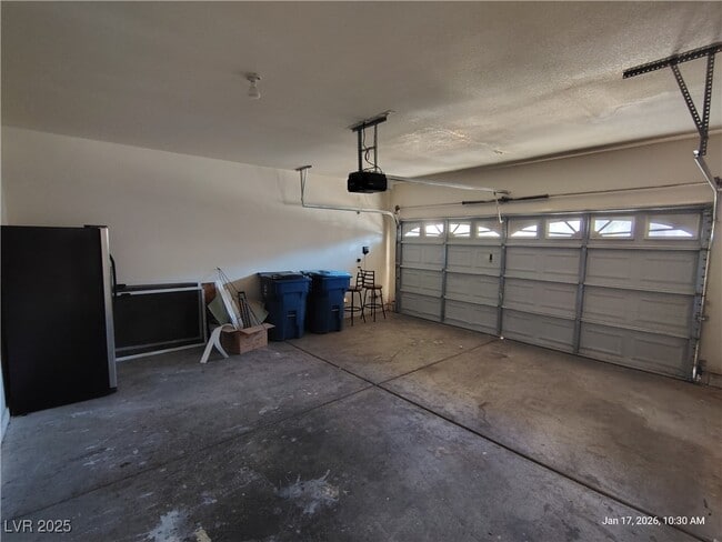 Building Photo - 5951 Gentleslope St