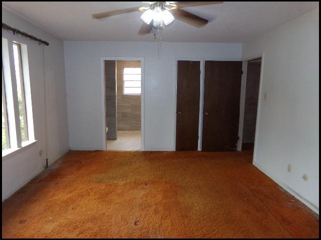 Building Photo - 711 Mimi Ln