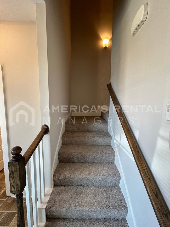 Building Photo - Home for Rent in Chelsea, AL!!! Sign a 24-...