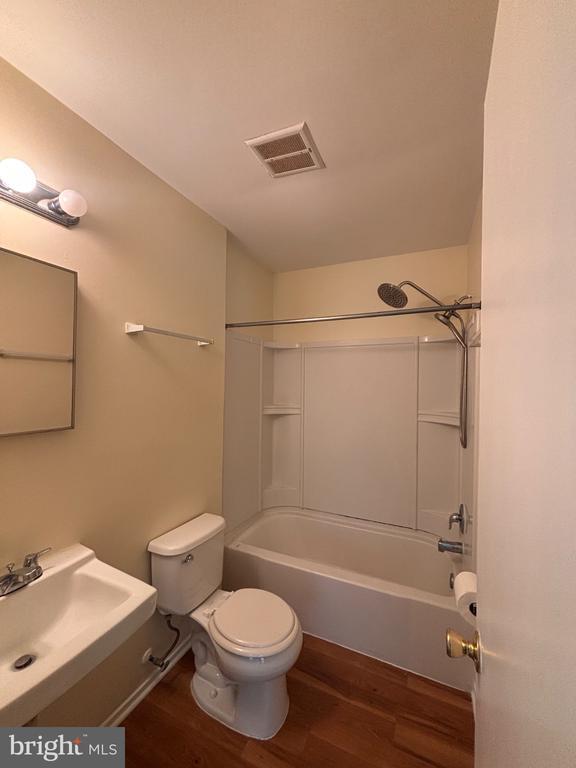 Building Photo - 10242 Ridgeline Dr