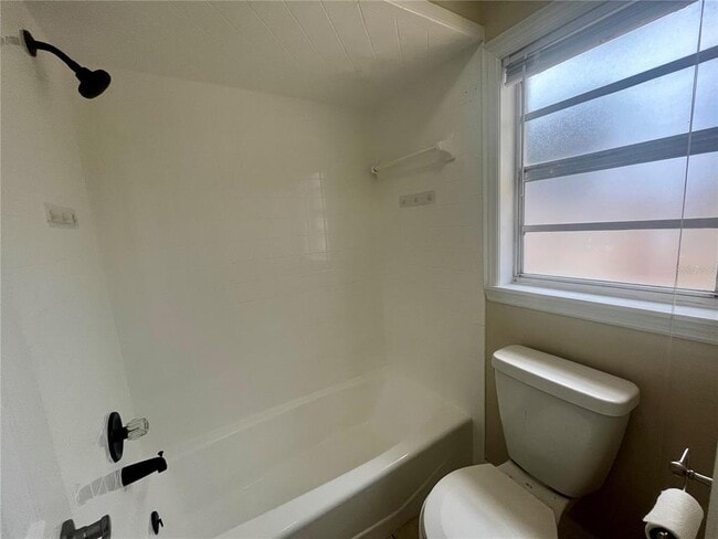 Building Photo - 505 S Westland Ave