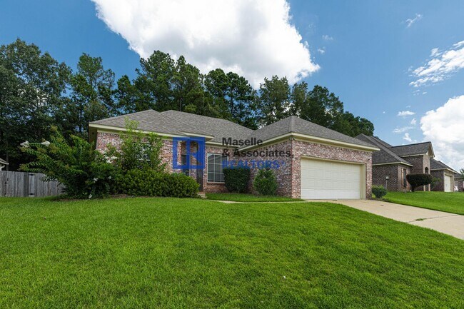 Building Photo - 3 Bed/2 Bath Home in Pearl in Silver Ridge