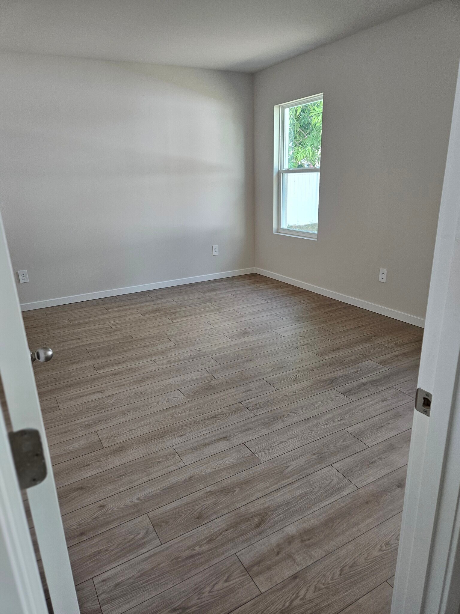 Building Photo - 707 NW 7th Terrace