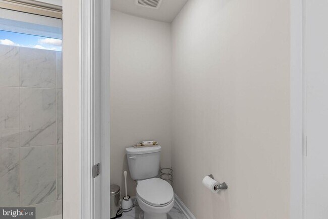 Building Photo - 29 Sister's Farmstead Rd