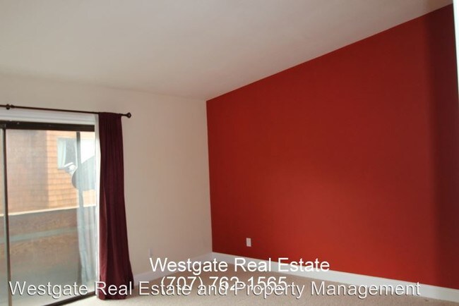 Building Photo - 3 br, 3.5 bath House - 1 Liberty Lane