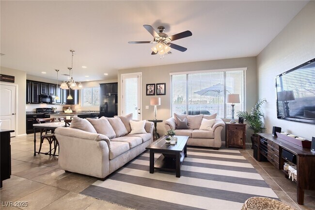 Building Photo - 7220 Willow Brush St