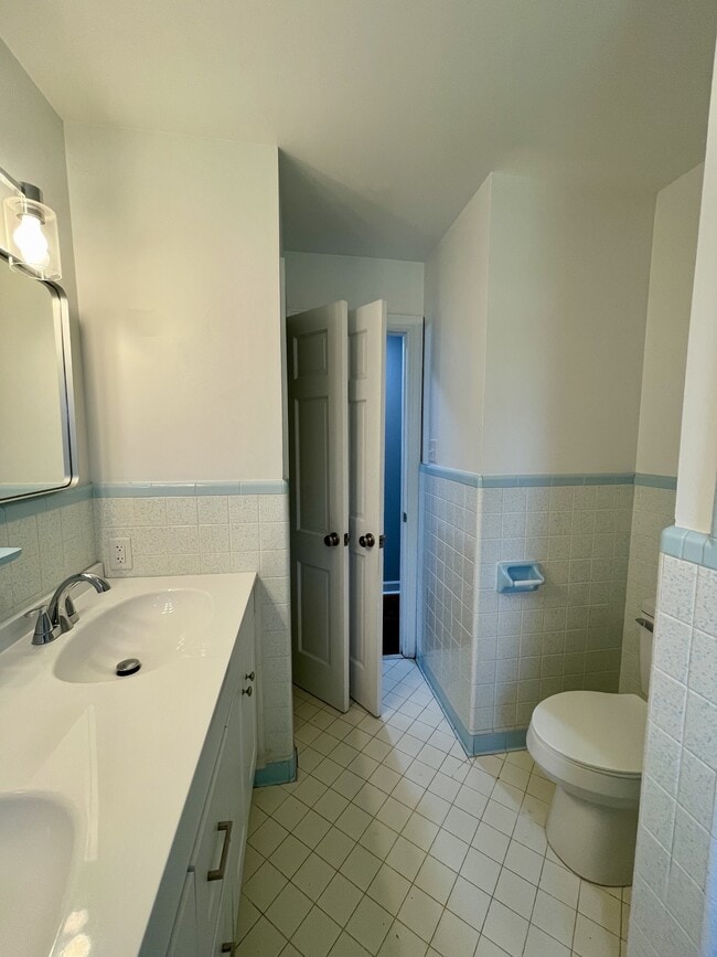 Building Photo - 63 Shelor Dr