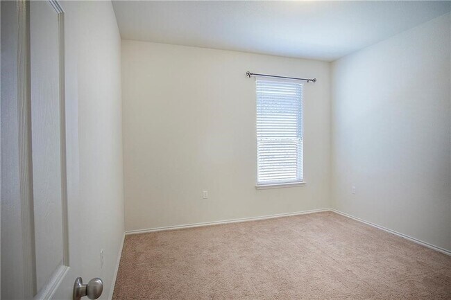 Building Photo - 7200 Longford Trail