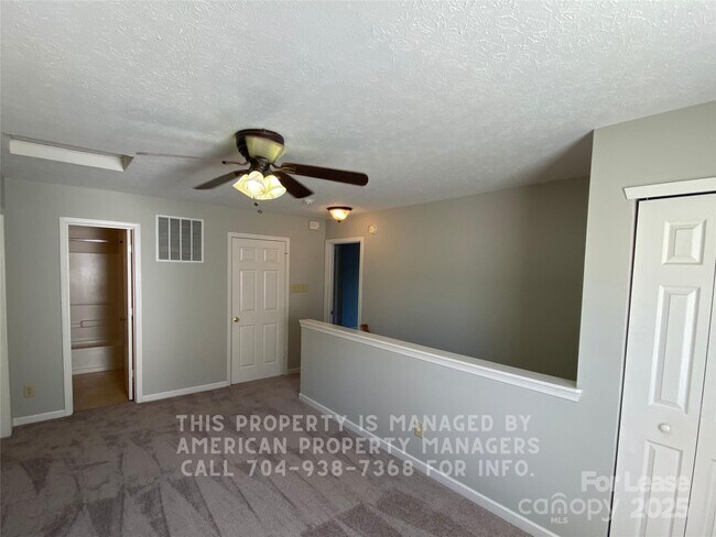 Building Photo - 1596 Matthew Allen Cir