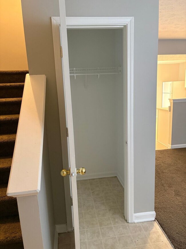 Building Photo - Charming 3-Bedroom Home in Fountain Square – Prime Location Near I-65!