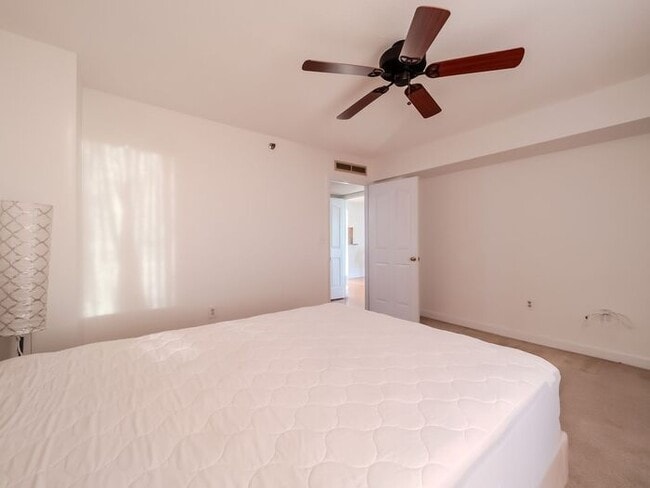 Building Photo - 2870 Pharr Ct S Northwest