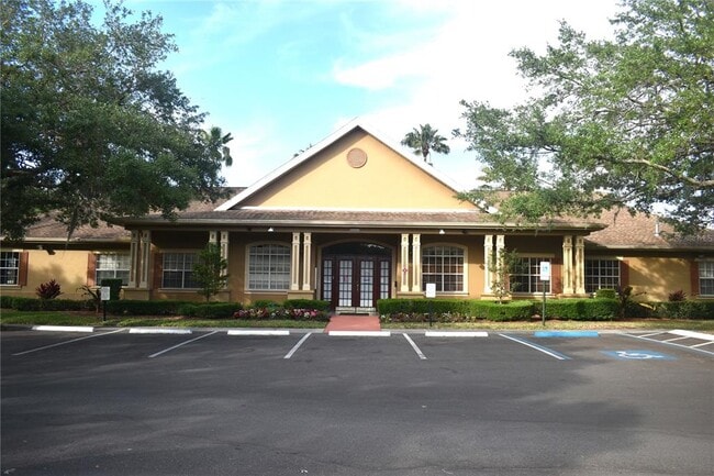 Building Photo - 9078 Lake Chase Island Way