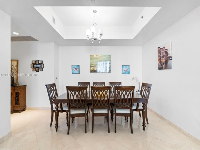 Building Photo - 15901 Collins Ave