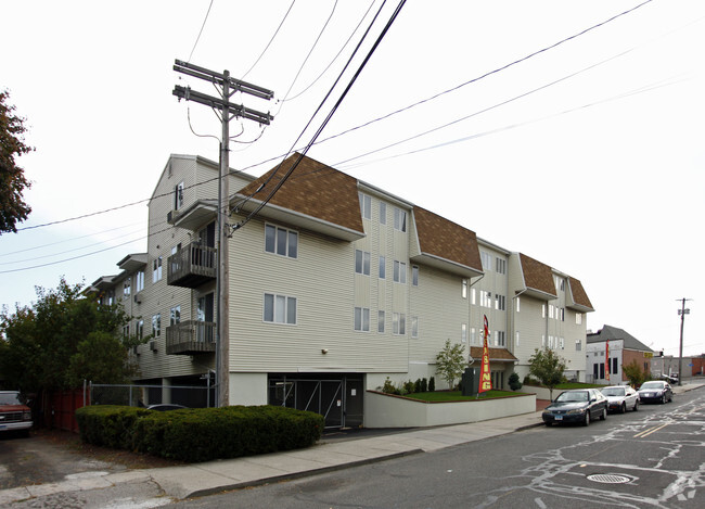 Building Photo - Dean Place Apartments