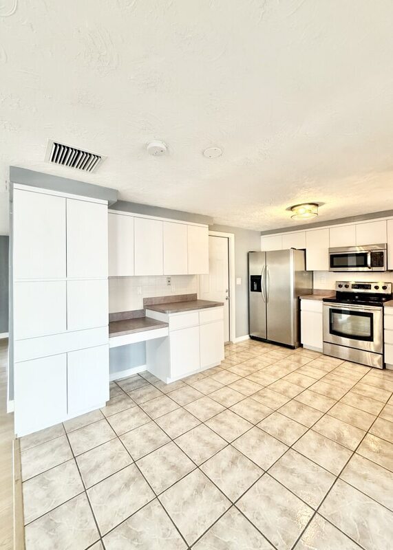 Building Photo - 3411 Cincinnati Dr