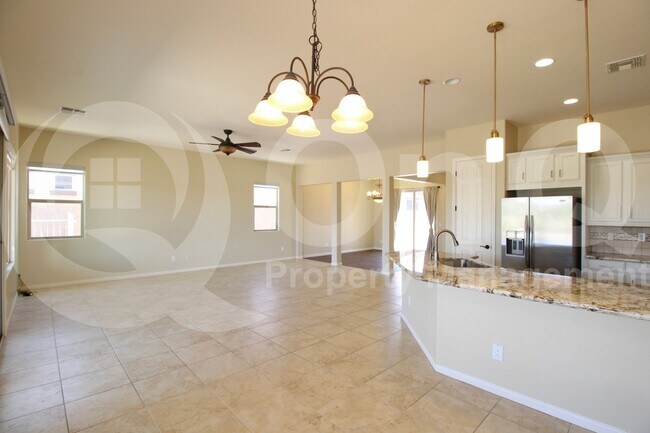 Building Photo - 17824 W Cedarwood Ln