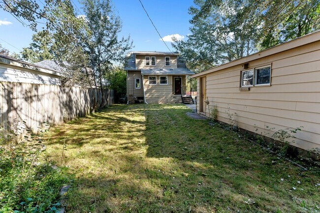 Building Photo - 28649 John Hauk St