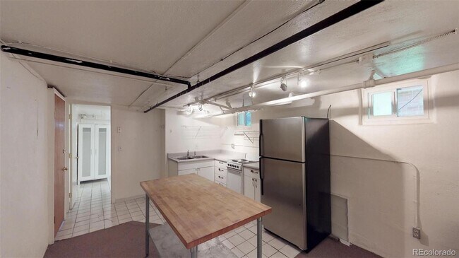Building Photo - 440-442 Clarkson
