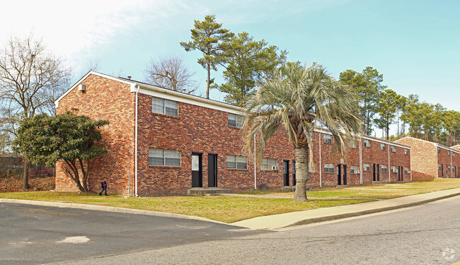 Building Photo - Palmetto Terrace