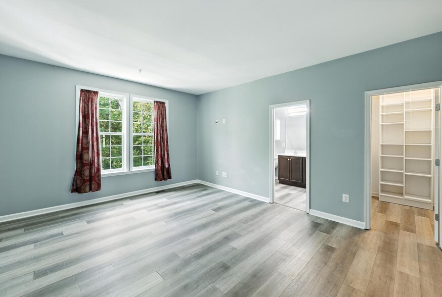 Building Photo - 4905 Forest Pines Dr