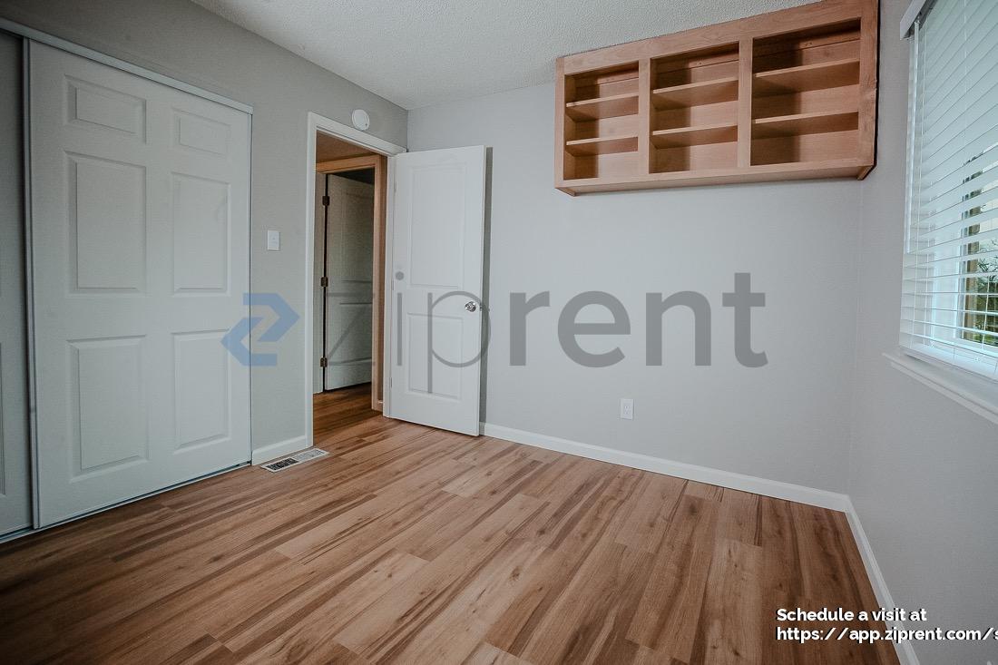 Building Photo - 4145 Apostolo Cir