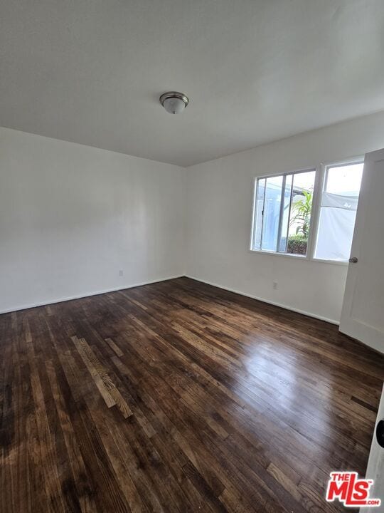 Building Photo - 3340 W Imperial Hwy