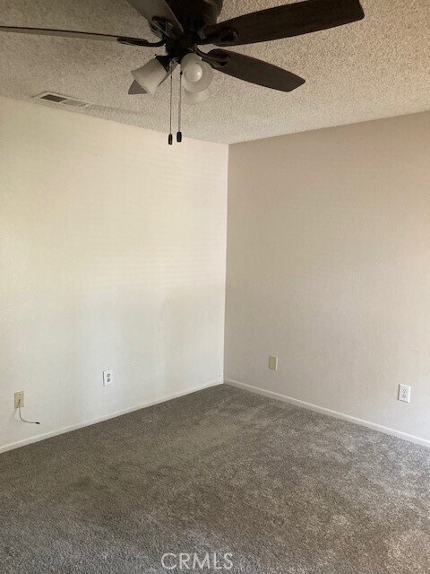 Building Photo - 156 Tamarisk St