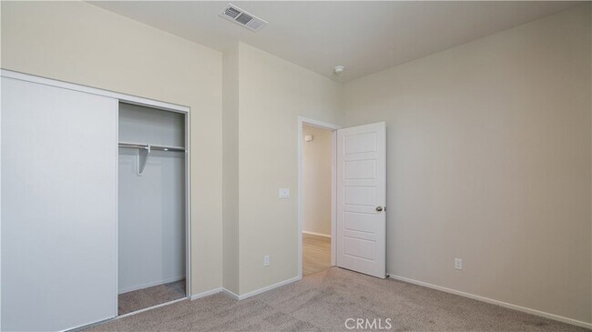 Building Photo - 13925 Mesa View Dr