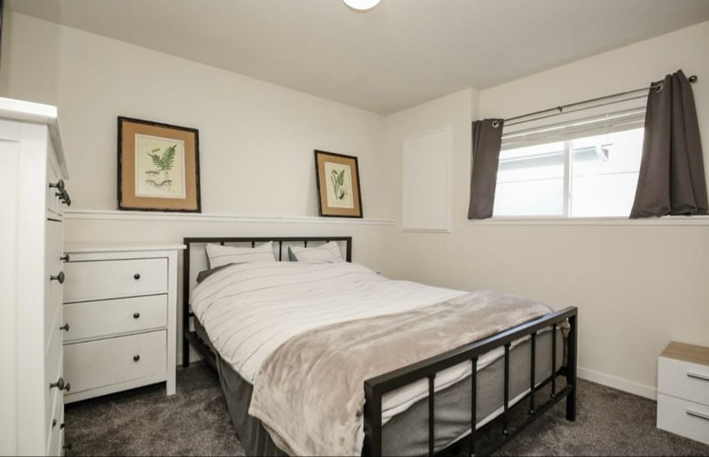 Building Photo - 1600 East 69th St N