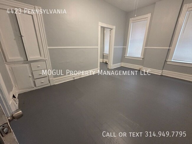 Building Photo - 4423 Pennsylvania-