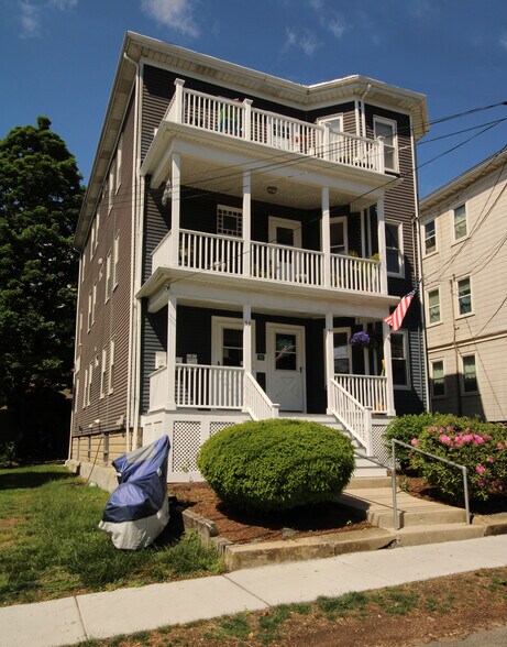 Building Photo - 53 Parker St