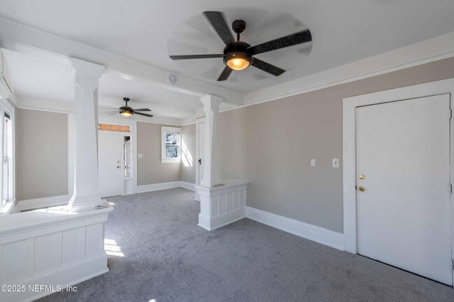 Building Photo - 117 E 4th St