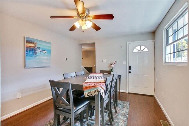 Building Photo - 99 Ericson St SE