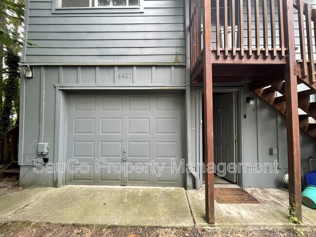 Building Photo - 6423 SW Raab Rd