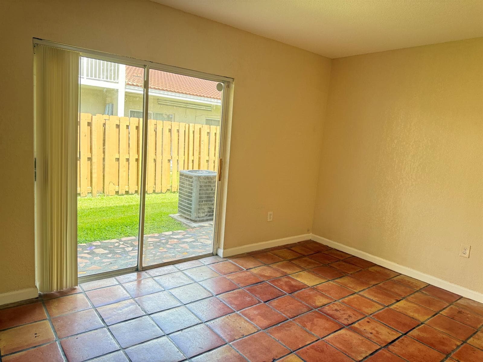 Building Photo - 6978 NW 166th Ter